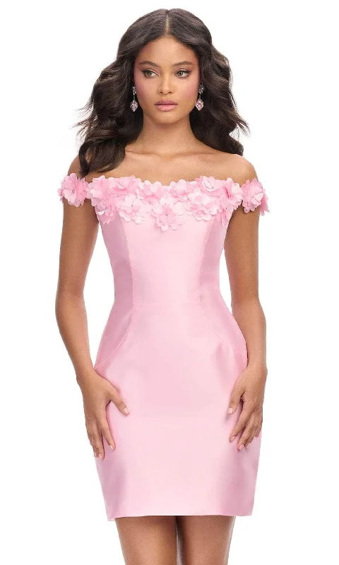 Extra Discounts Ashley Lauren 4784 - Floral Appliqued Straight Neckline Cocktail Dress