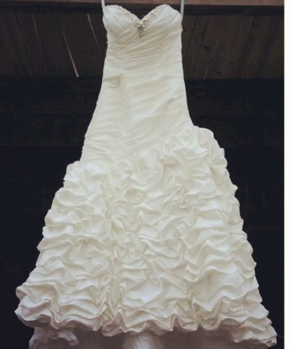 Blowout Deals Alfred Angelo 2117