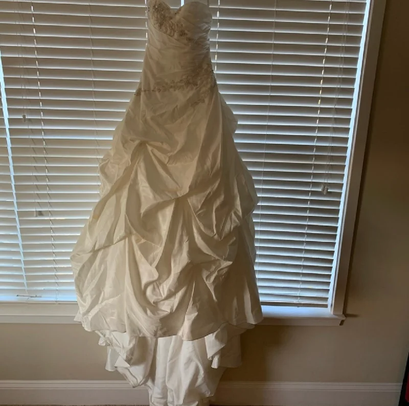 Exclusive Deal Alfred Angelo 2104