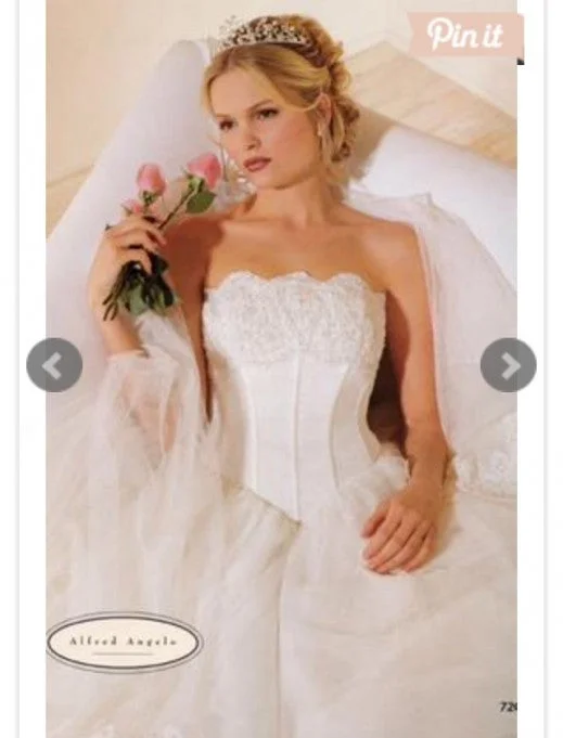 Limited Time Discount Alfred Angelo 1971