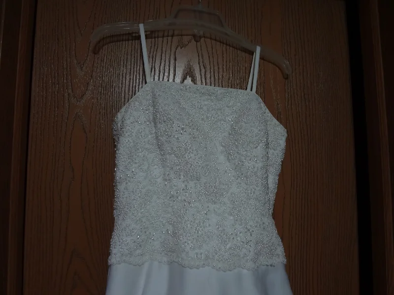 Deal Zone Alfred Angelo 1991