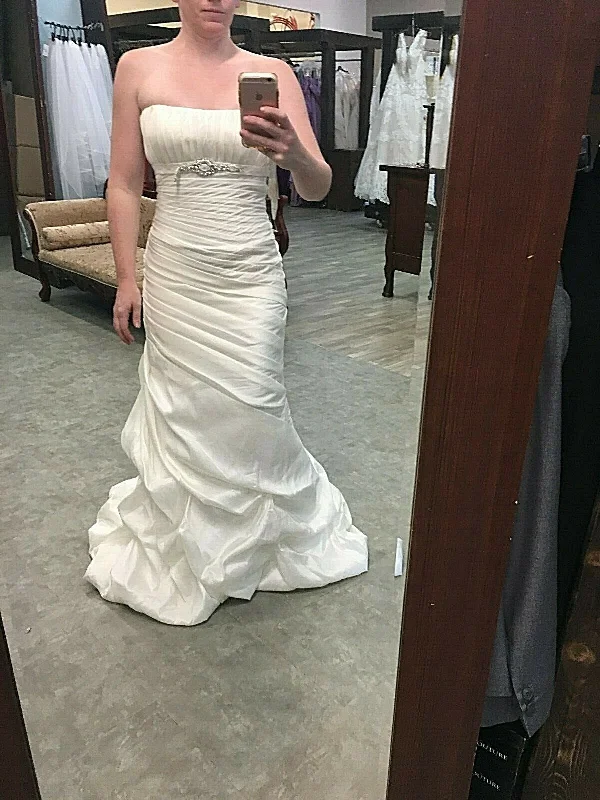 Super Savings Alfred Angelo 2043