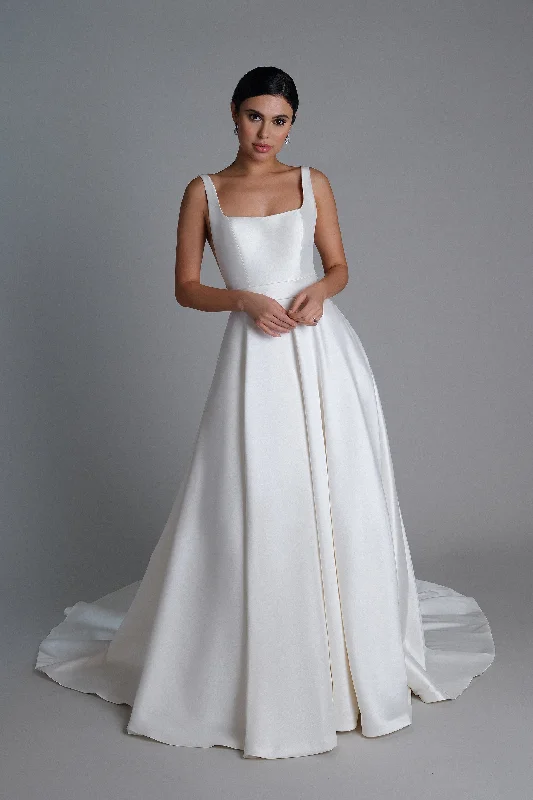 Online Only Justin Alexander Sincerity #43357A Mikado Stretch Gown with pockets. NWT