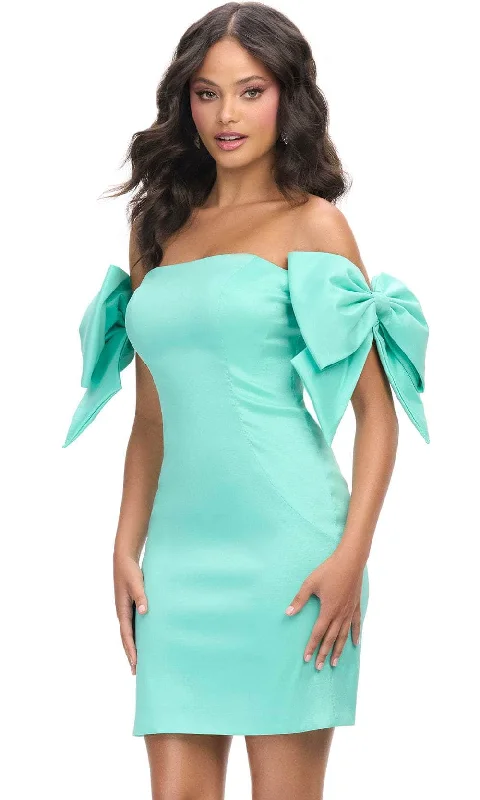 Hurry In Ashley Lauren 4725 - Fitted Bow Detailed Shoulder Cocktail Dress