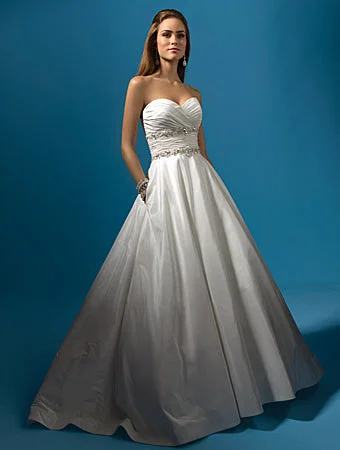 Grand Opening Sale Alfred Angelo 2119