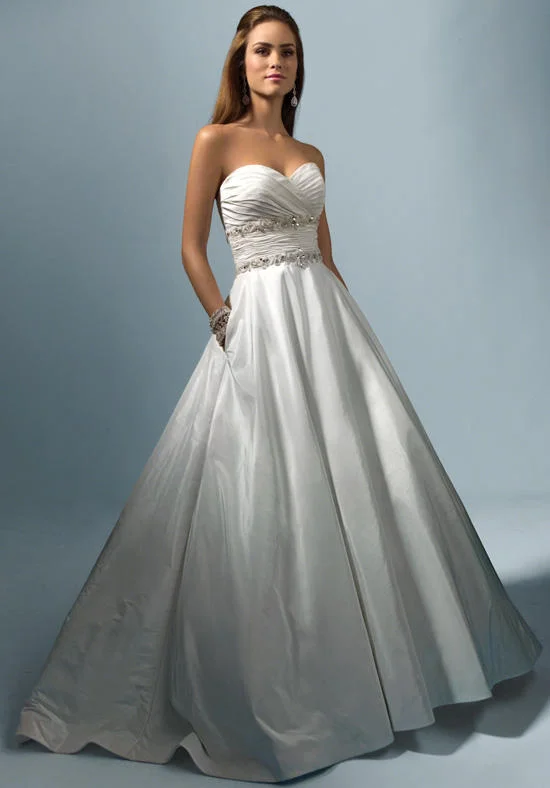 Deal Explosion Alfred Angelo 2119