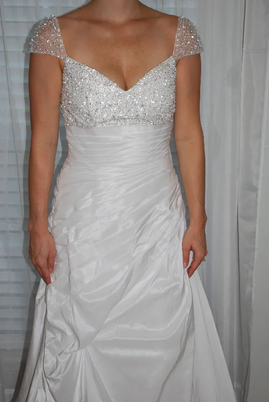 Online Specials Alfred Angelo 2084 BRAND NEW W/ TAGS