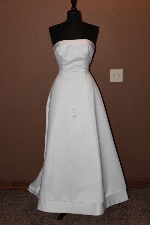Today’s Deal Alfred Angelo 1797