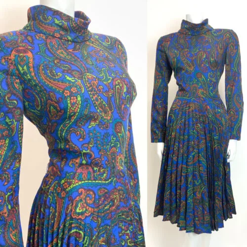 Deal Mania VTG 60s 70s BLUE GREEN PURPLE PSYCHEDELIC FLORAL PAISLEY PLEATED SWING DRESS 12