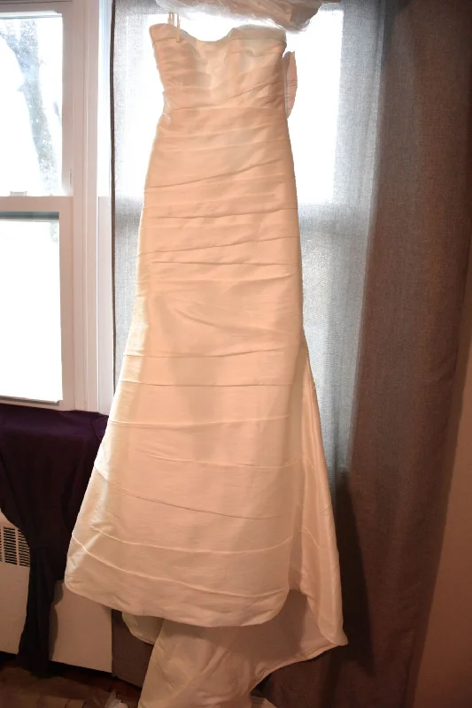 Exclusive Deal Alfred Angelo 2034