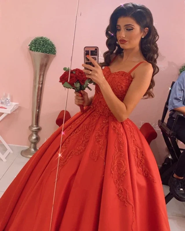 Markdown Madness Spaghetti Straps Sweetheart Ball Gown Dresses