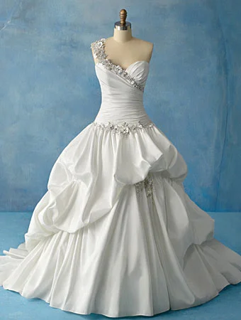 Exclusive Online Offer Alfred Angelo 204