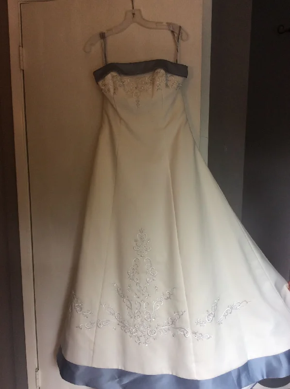 Bargain Bin Alfred Angelo 1797