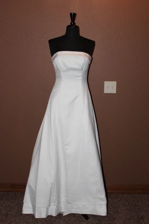 Exclusive Savings Alfred Angelo 1797