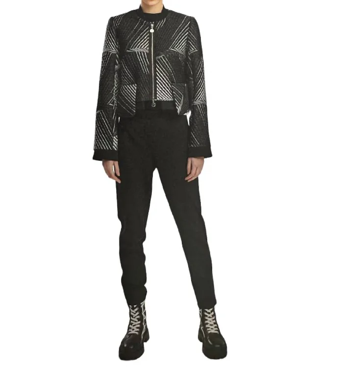 Year-End Clearance Aviva In Silver/black