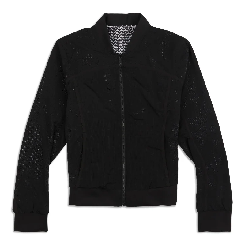 Today Only Bomb Around Jacket - Resale