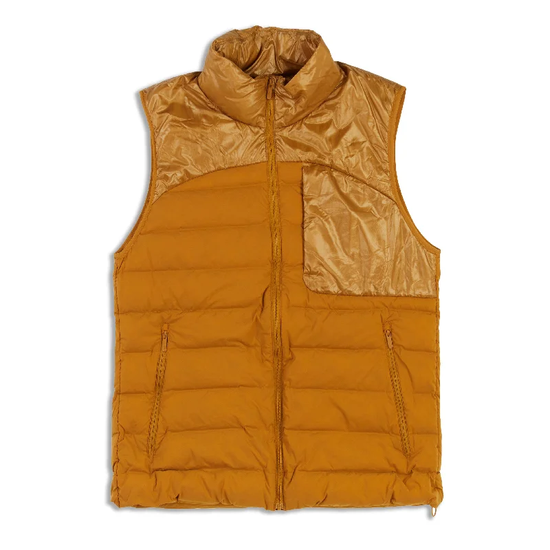 Closeout Navigation Stretch Down Vest - Resale