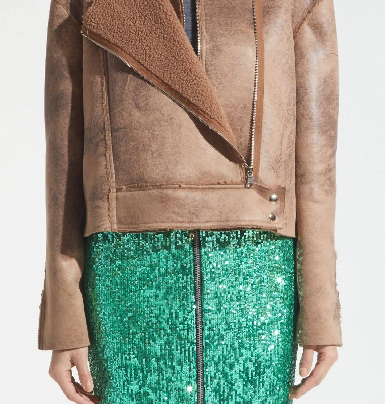 The Best Prices Phoebe Faux Sherpa Jacket In Camel