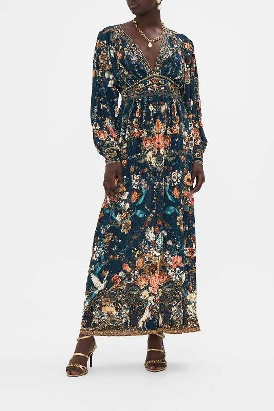 Stock Clearance V NECK WAISTED JERSEY DRESS SHE WHO WEARS THE CROWN