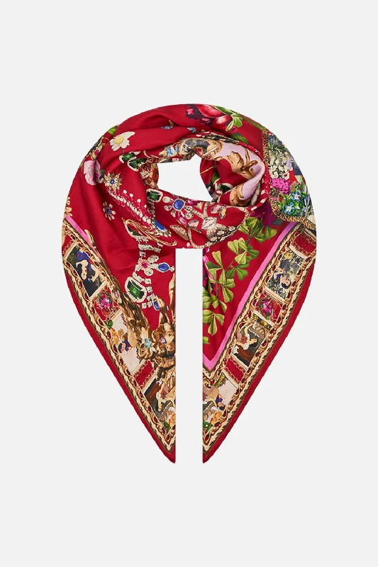 Super Bargain LARGE SQUARE SCARF JUST ONE BITE SNOW WHITE