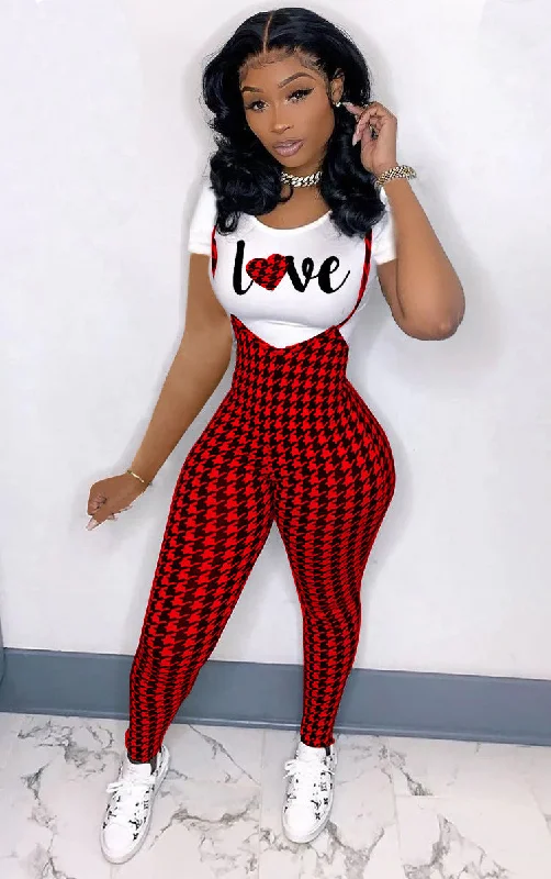 Red houndstooth