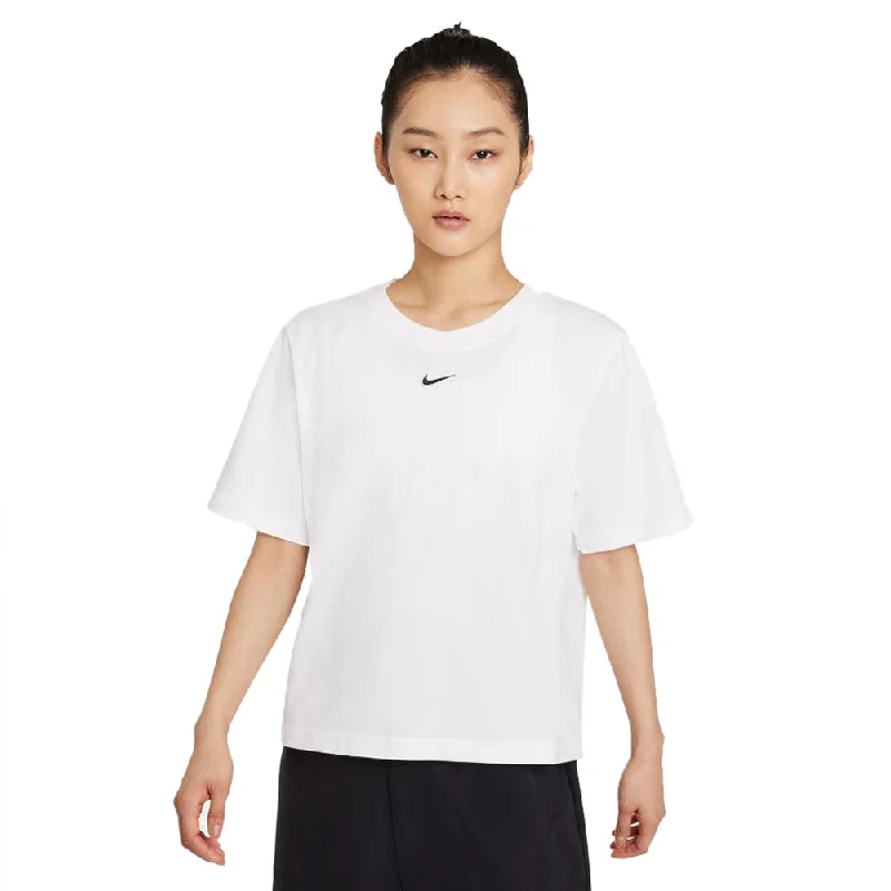 New Markdowns Nike Women's Sportswear Essential Boxy T-Shirt