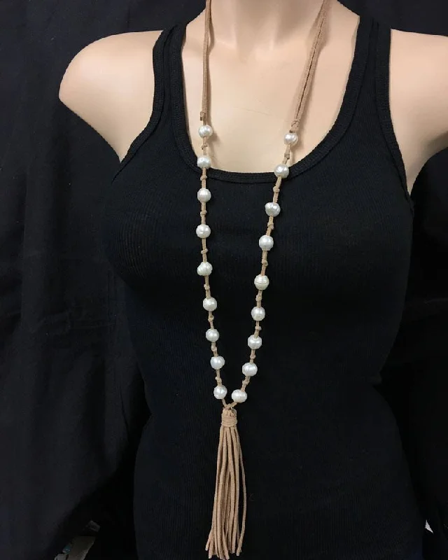 Year-End Sale Leather and Knotted Freshwater Pearls and Tassel Necklace Tan